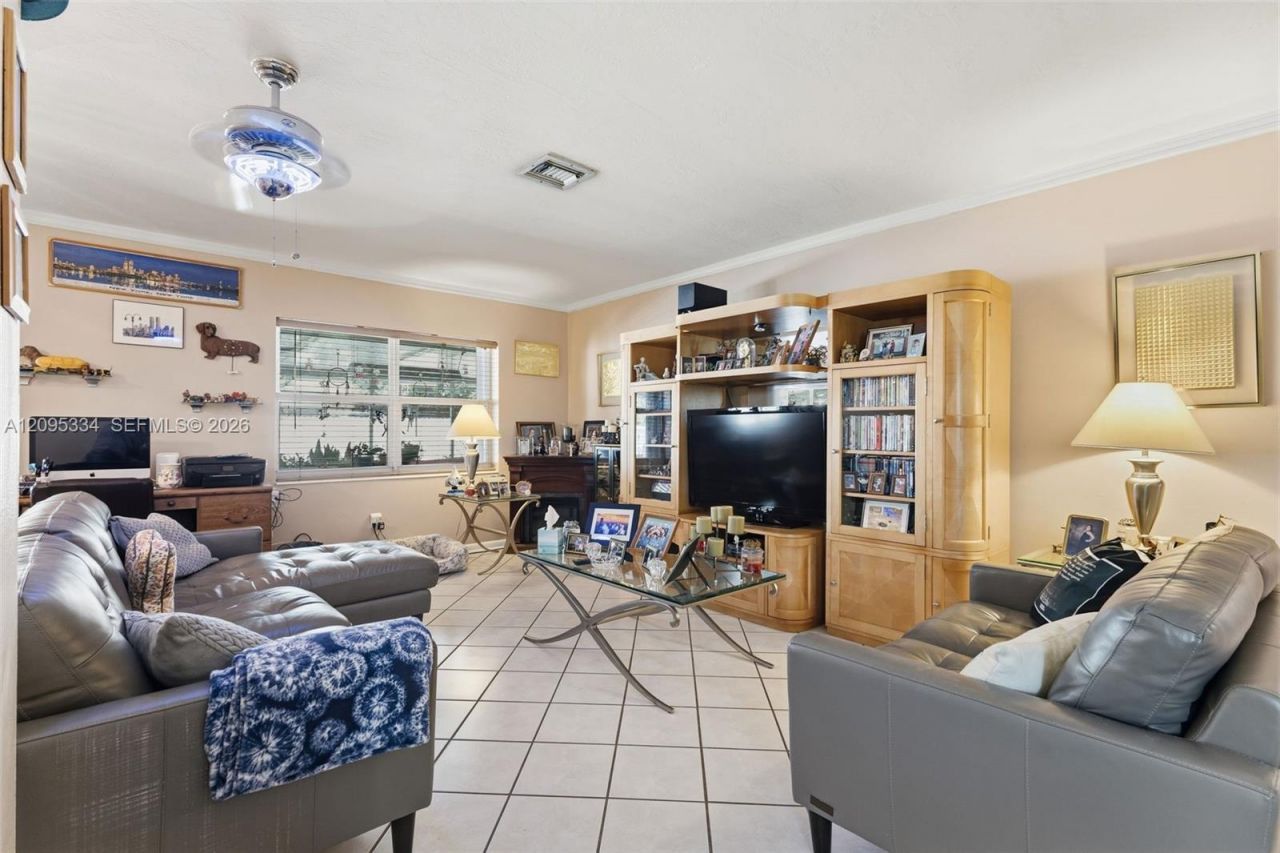 9971 SW 197th St , Cutler Bay, FL 33157 Photo