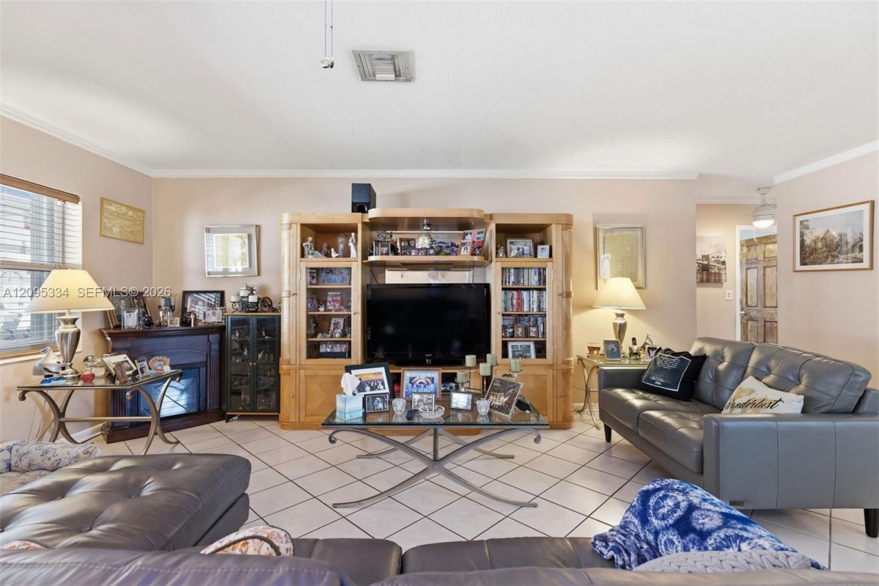 9971 SW 197th St , Cutler Bay, FL 33157 Photo