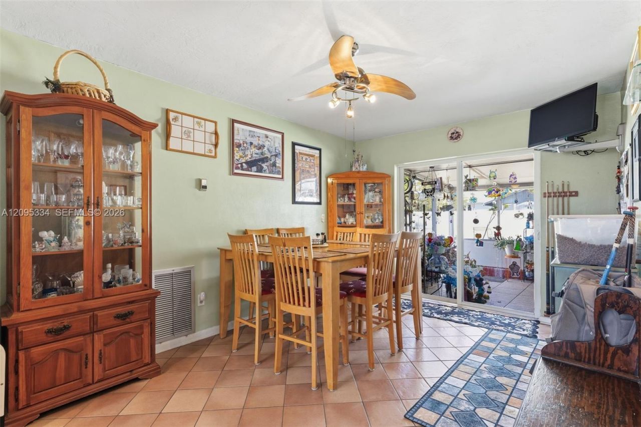 9971 SW 197th St , Cutler Bay, FL 33157 Photo