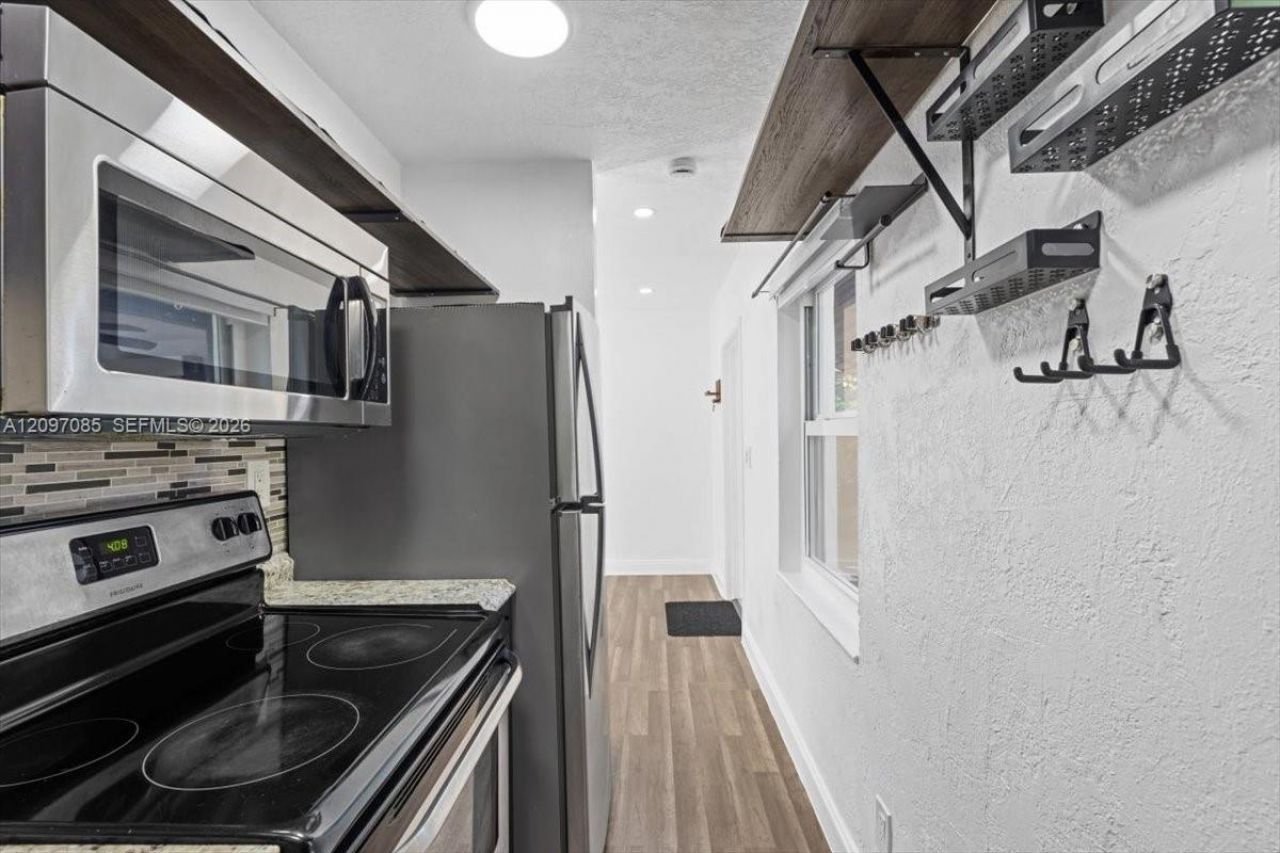 9533 NW 3rd Ave , Unit REAR, Miami, FL 33150 Photo
