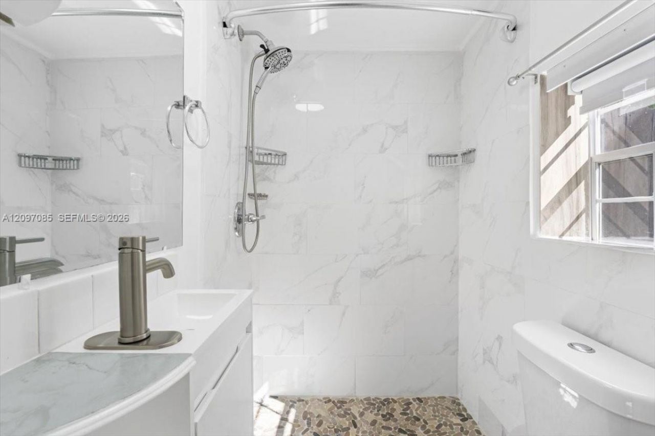 9533 NW 3rd Ave , Unit REAR, Miami, FL 33150 Photo