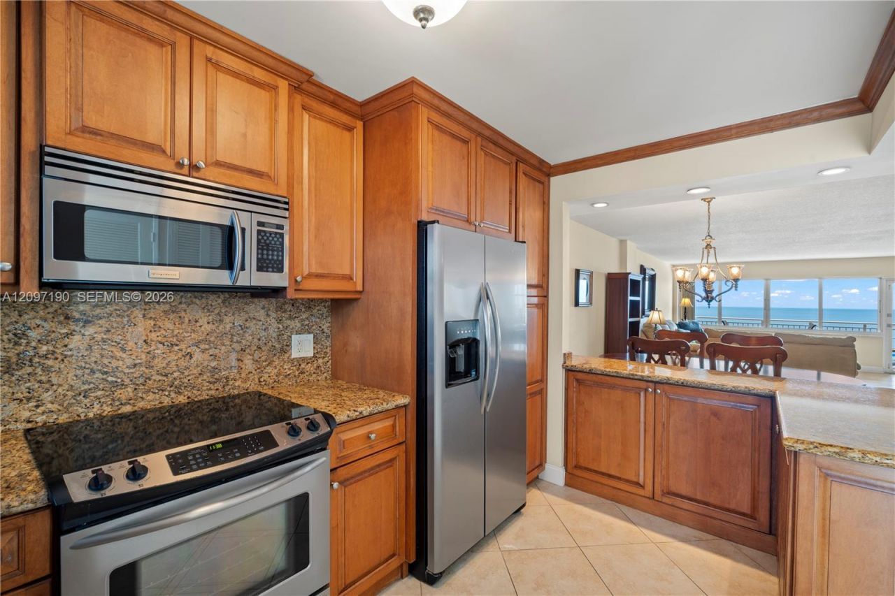 328 N Ocean Blvd, Unit 1405, Pompano Beach, FL 33062 Photo