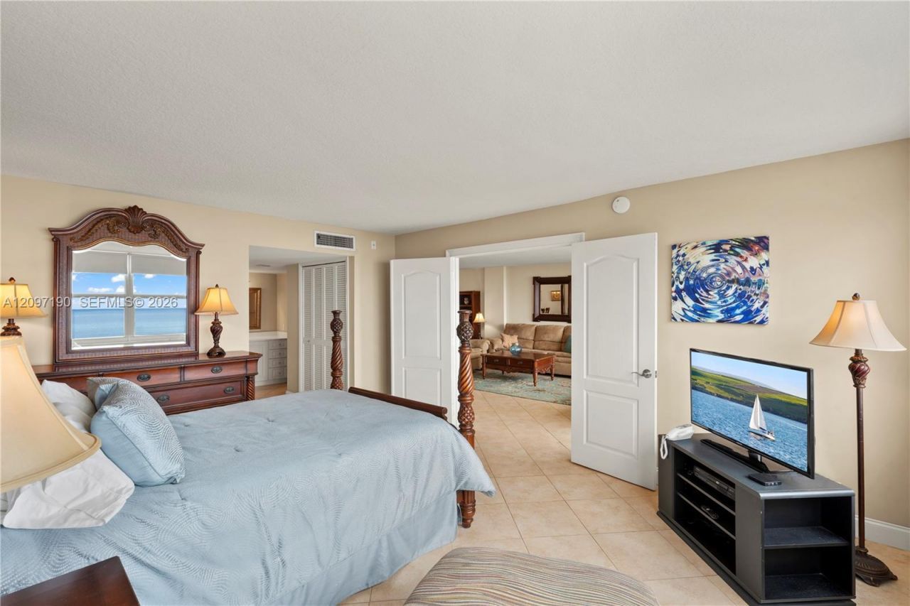 328 N Ocean Blvd, Unit 1405, Pompano Beach, FL 33062 Photo