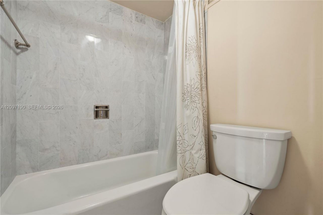 328 N Ocean Blvd, Unit 1405, Pompano Beach, FL 33062 Photo