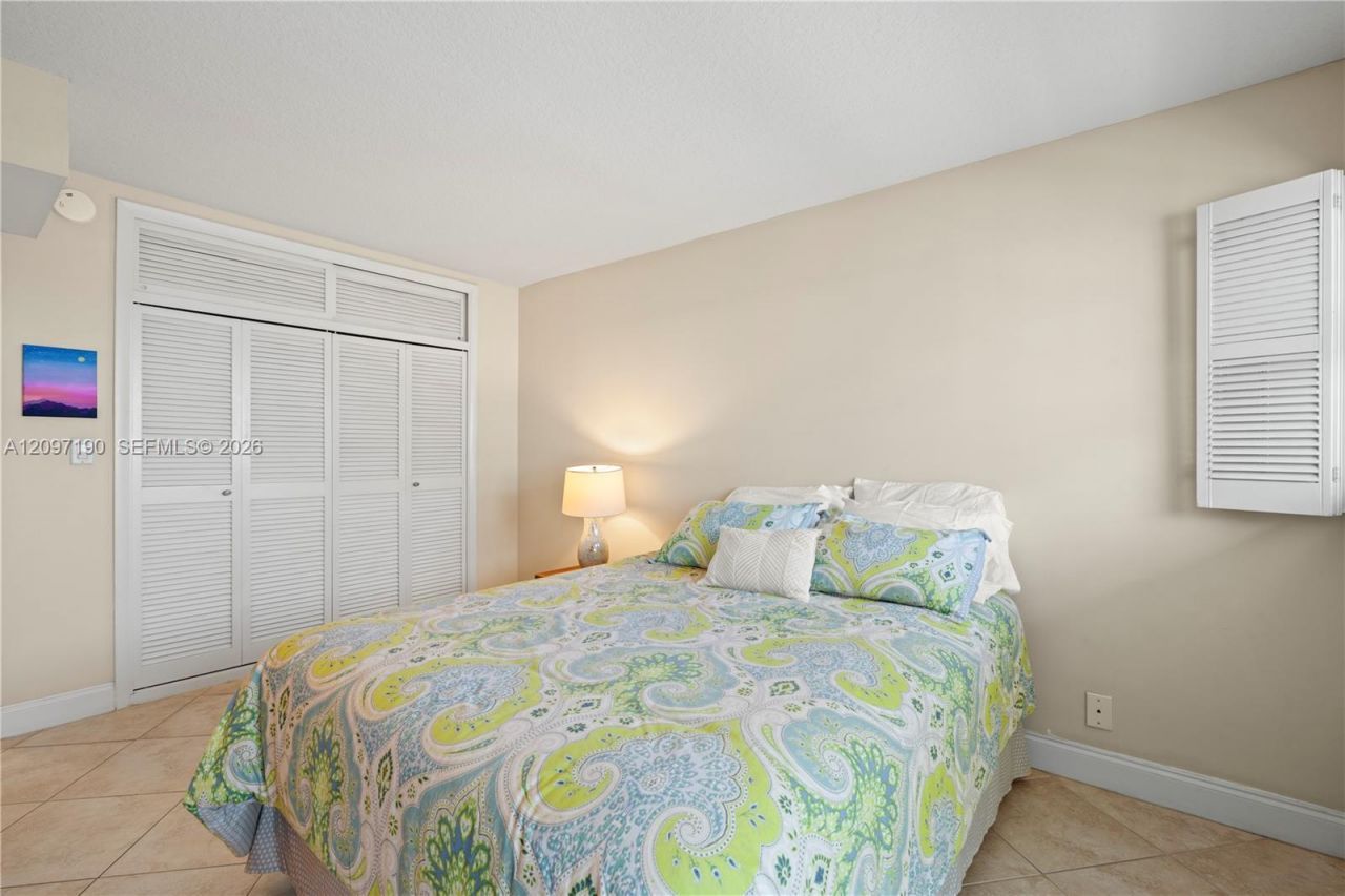328 N Ocean Blvd, Unit 1405, Pompano Beach, FL 33062 Photo