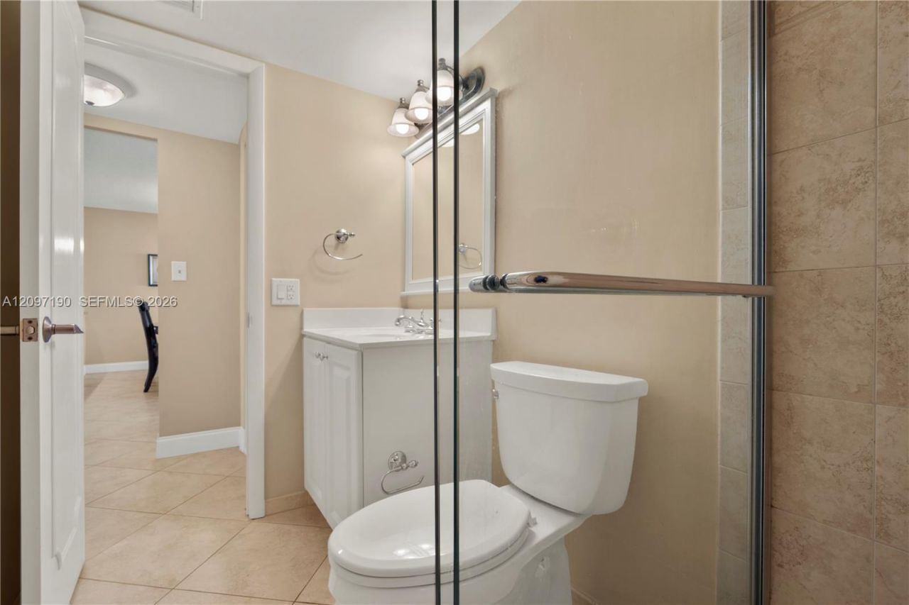 328 N Ocean Blvd, Unit 1405, Pompano Beach, FL 33062 Photo