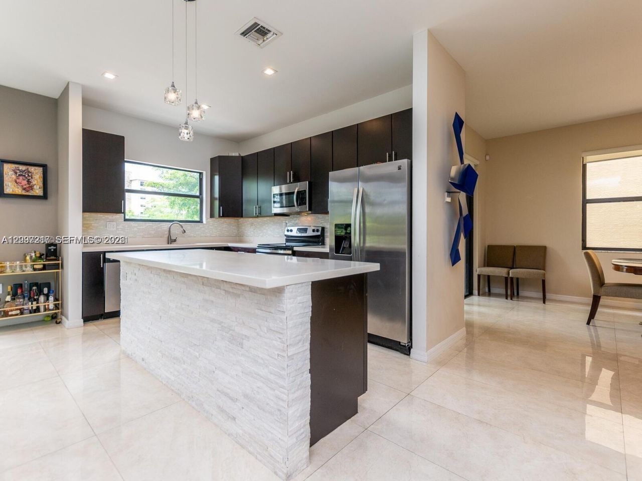 733 NE 193rd Ter, Unit 733, Miami, FL 33179 Photo