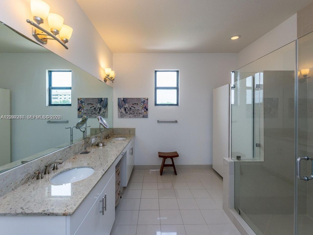 733 NE 193rd Ter, Unit 733, Miami, FL 33179 Photo