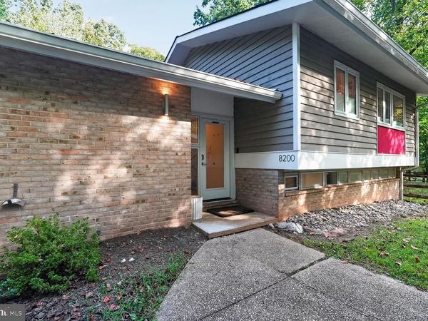 8200 STONE TRAIL DRIVE, BETHESDA, MD 20817