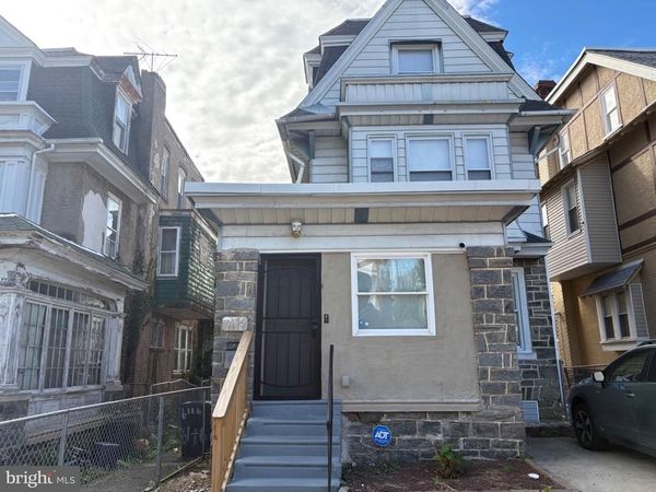 6116 OXFORD STREET W, PHILADELPHIA, PA 19151