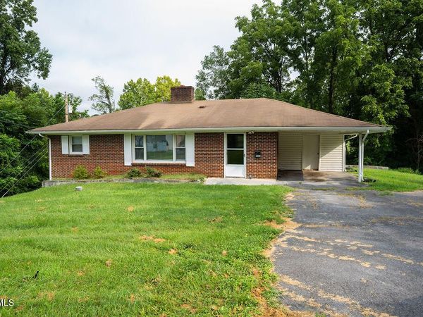 904 King Mill Pike, Bristol, VA 24201