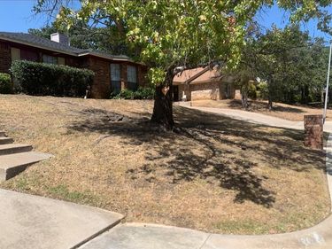 1904 Crooked Lane, Fort Worth, TX 76112