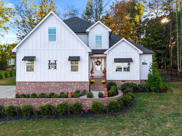 132 Opal Trl NW, Cleveland, TN 37312