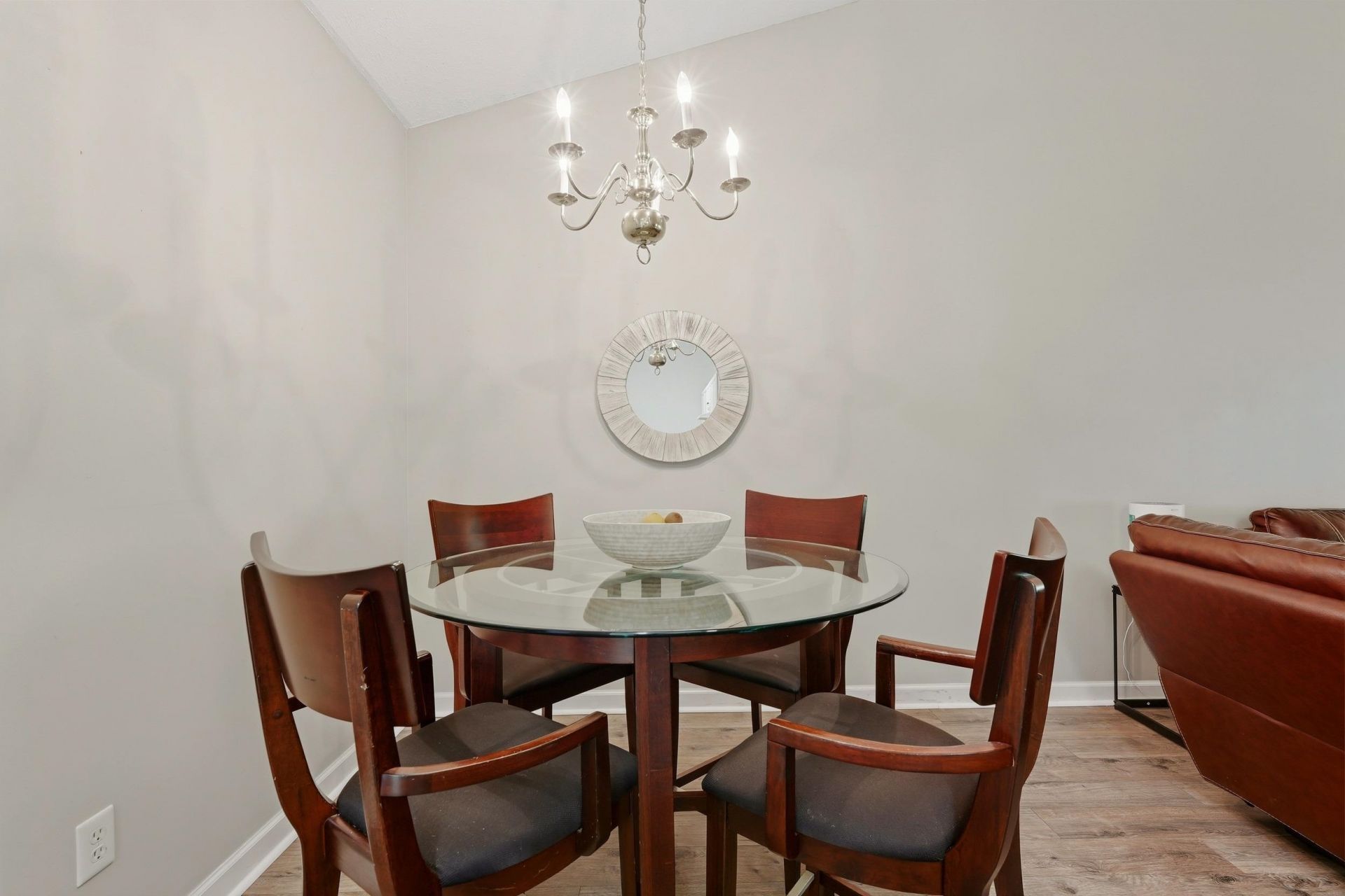 136 Westhaven Dr.  Photo 6