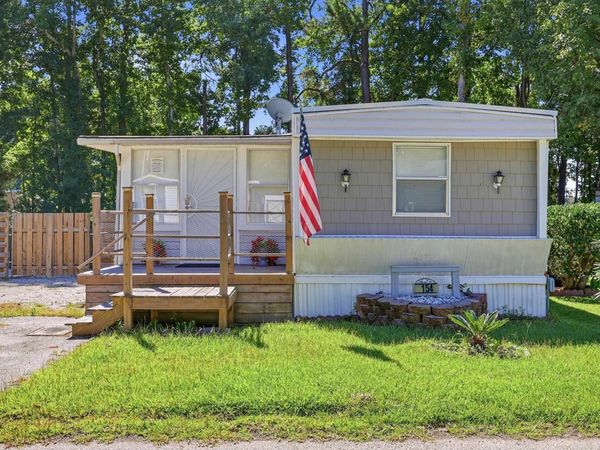154 Offshore Dr., Murrells Inlet, SC 29576