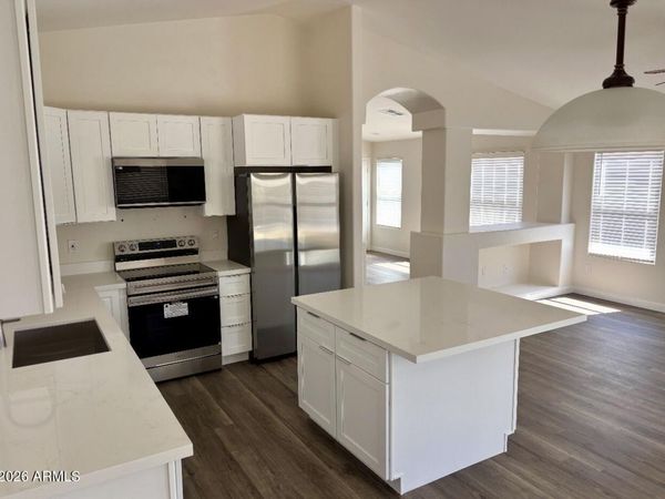 4723 E MOUNTAIN SAGE Drive, Phoenix, AZ 85044