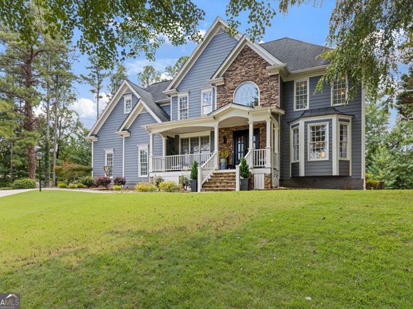 685 Red Sunset Circle, Powder Springs, GA 30127