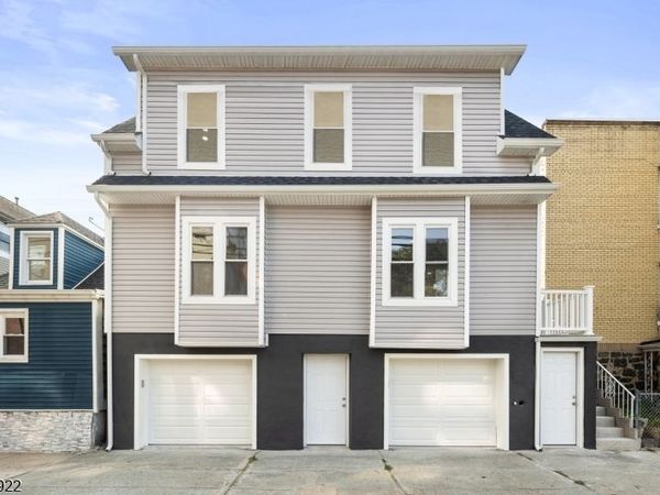 6035 Buchanan Pl, West New York, NJ 07093