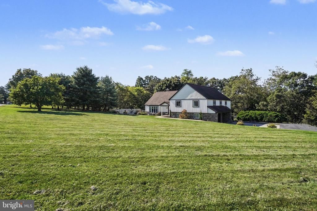 39 MORRIS ROAD , DUNCANNON, PA 17020
