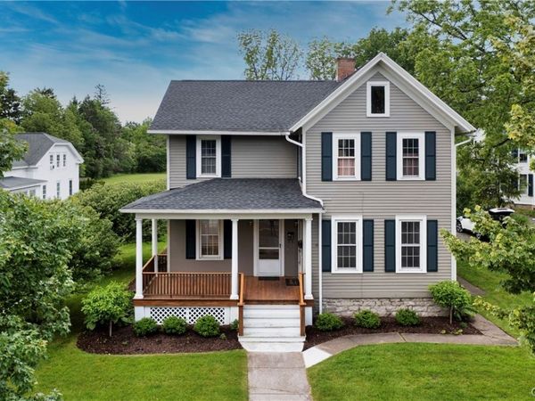 57 W Genesee Street , Skaneateles, NY 13152