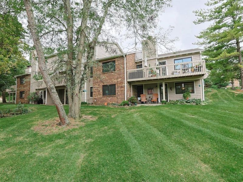 69 Evergreen Circle, Wyoming, OH 45215 Photo 46