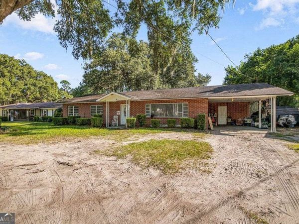 801 Oak Road, Brunswick, GA 31523