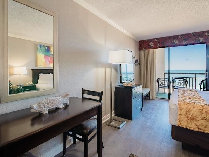 2710 N Ocean Blvd.  Photo 5