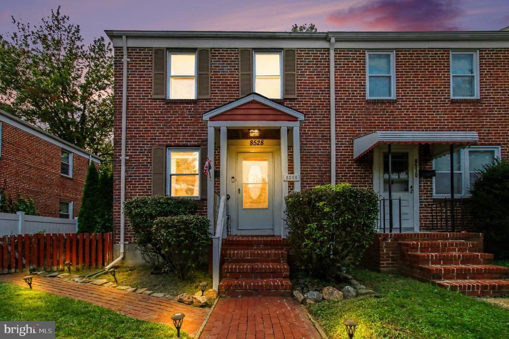 8528 WATER OAK ROAD, PARKVILLE, MD 21234