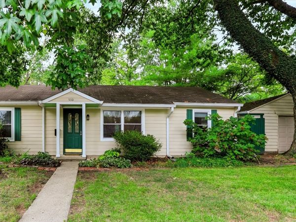 530 Eagleview Court , Zionsville, IN 46077