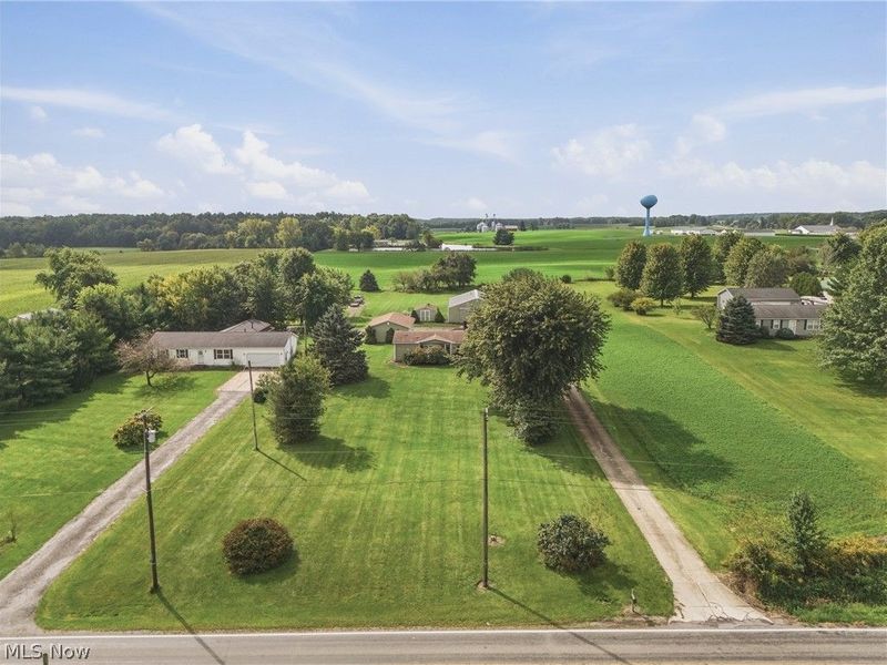3839 E Sterling Road, Creston, OH 44217 Photo 3