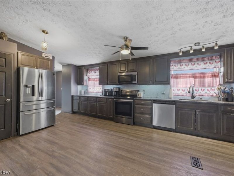 3839 E Sterling Road, Creston, OH 44217 Photo 6