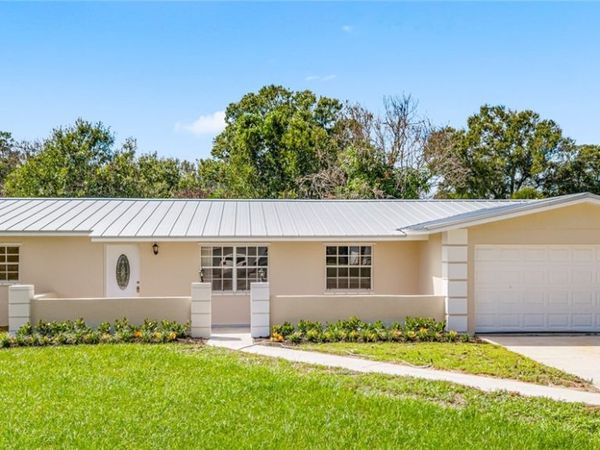 4525 48th Avenue , Vero Beach, FL 32967