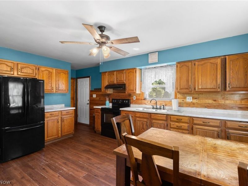 84 Devore Street, Adena, OH 43901 Photo 6