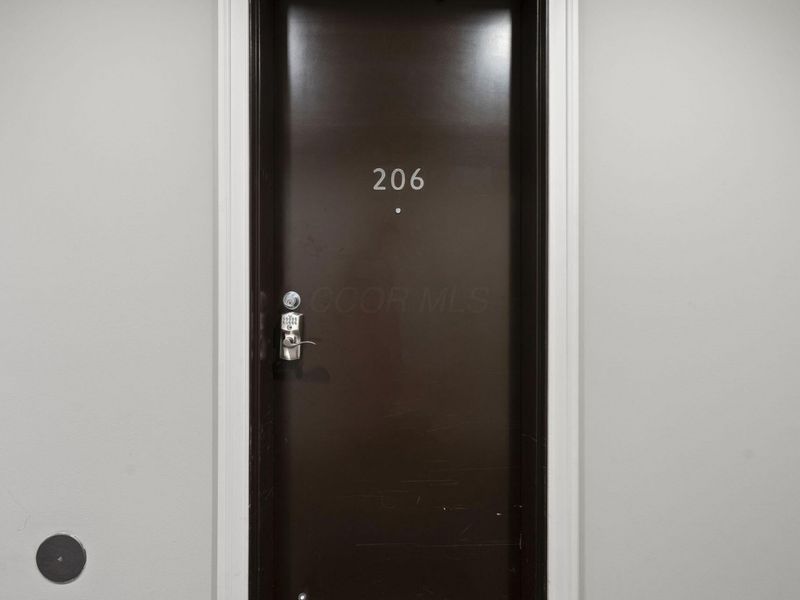 1145 N High Street , Unit 206, Columbus, OH 43201 Photo 2