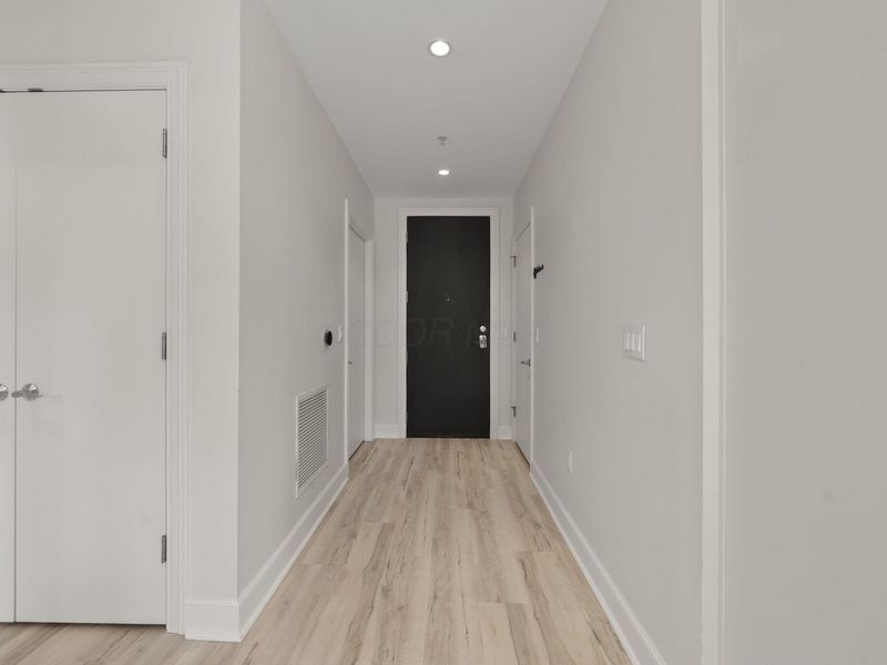 1145 N High Street , Unit 206, Columbus, OH 43201 Photo 3