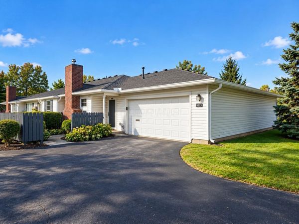 8373 Greyhawk Circle , Columbus, OH 43240
