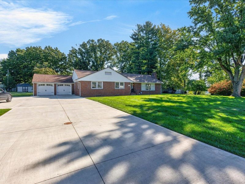1 Shawnee Drive, Chillicothe, OH 45601 Photo 4