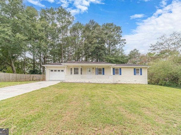 3760 Sunny Hill Drive, Loganville, GA 30052
