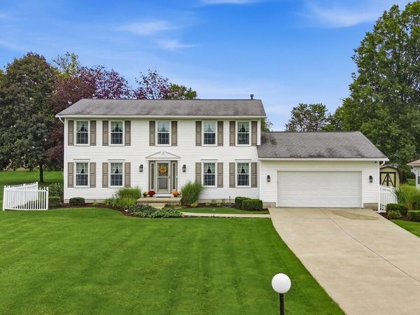 2612 Fox Den Ct, Ashland, OH 44805