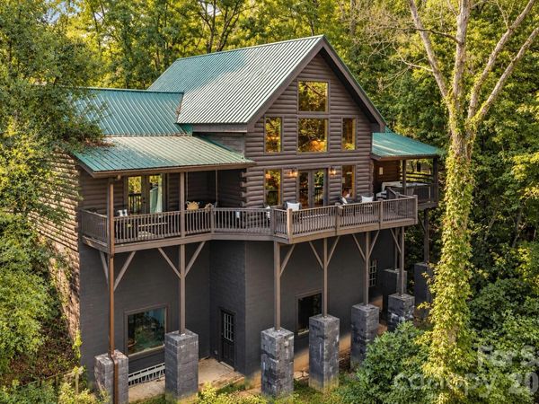 240 Fortner Avenue, Bryson City, NC 28713