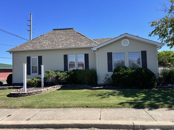 2525 Casey Avenue , Mt Vernon, IL 62864