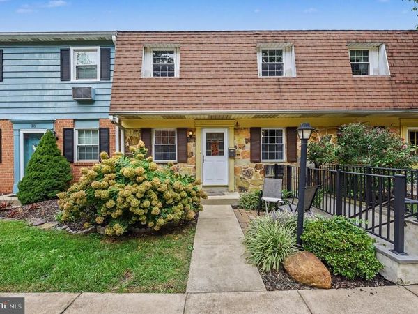 207 WALNUT HILL ROAD , Unit 19, WEST CHESTER, PA 19382