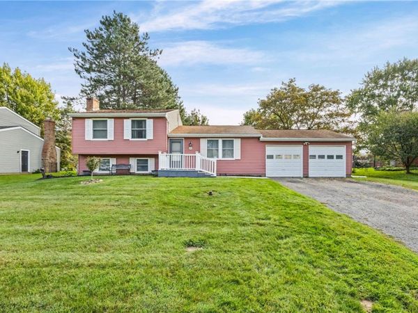 26 Settlers Lane , Hamlin, NY 14464