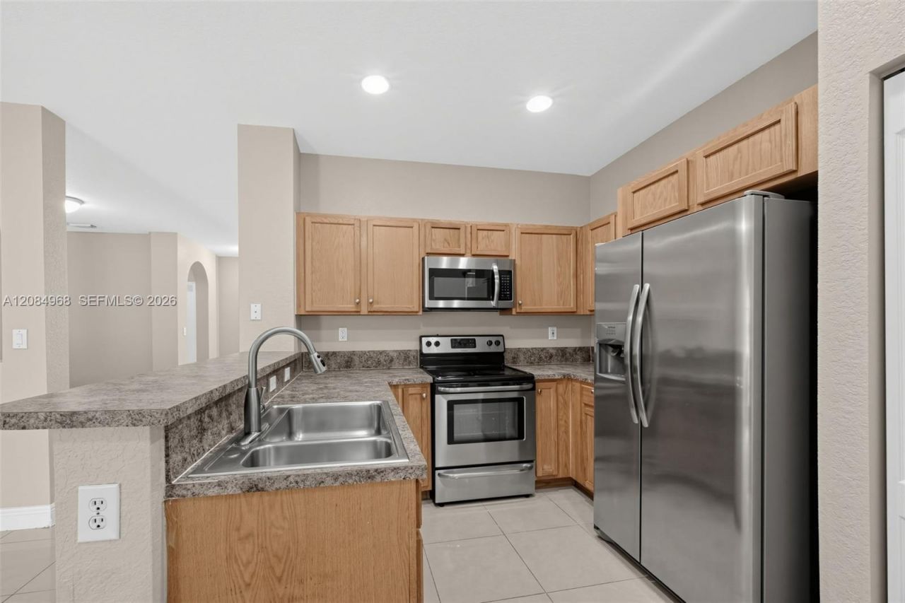 27415 SW 142nd Ave, Homestead, FL 33032 Photo