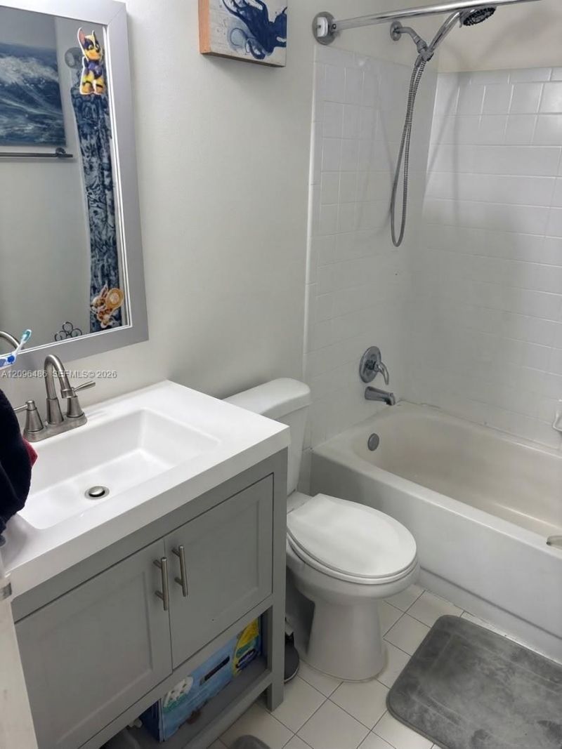 8441 Forest Hills Dr, Unit 203, Coral Springs, FL 33065 Photo