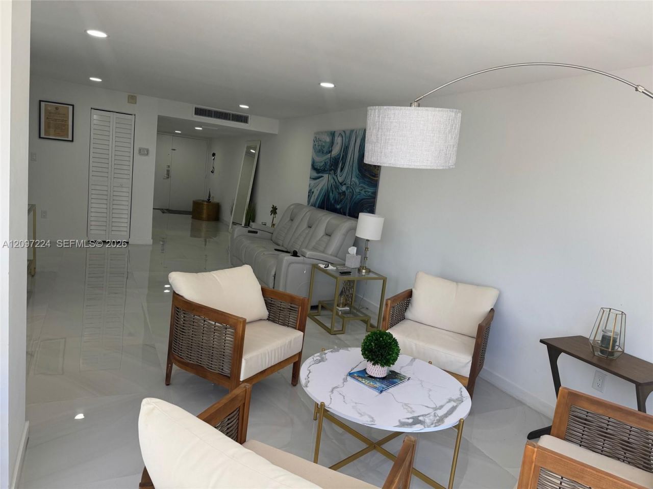 6423 Collins Ave, Unit 401, Miami Beach, FL 33141 Photo