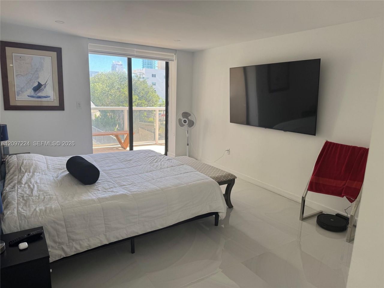 6423 Collins Ave, Unit 401, Miami Beach, FL 33141 Photo