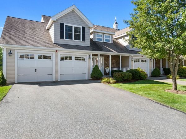 35 Peaslee Circle, Unit 35, Middleton, MA 01949