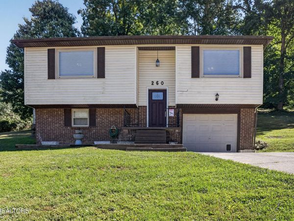 260 Reagan St, Harrogate, TN 37752