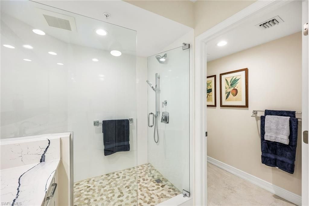 7225 Pelican Bay Blvd, Unit 604, Naples, FL 34108 Photo